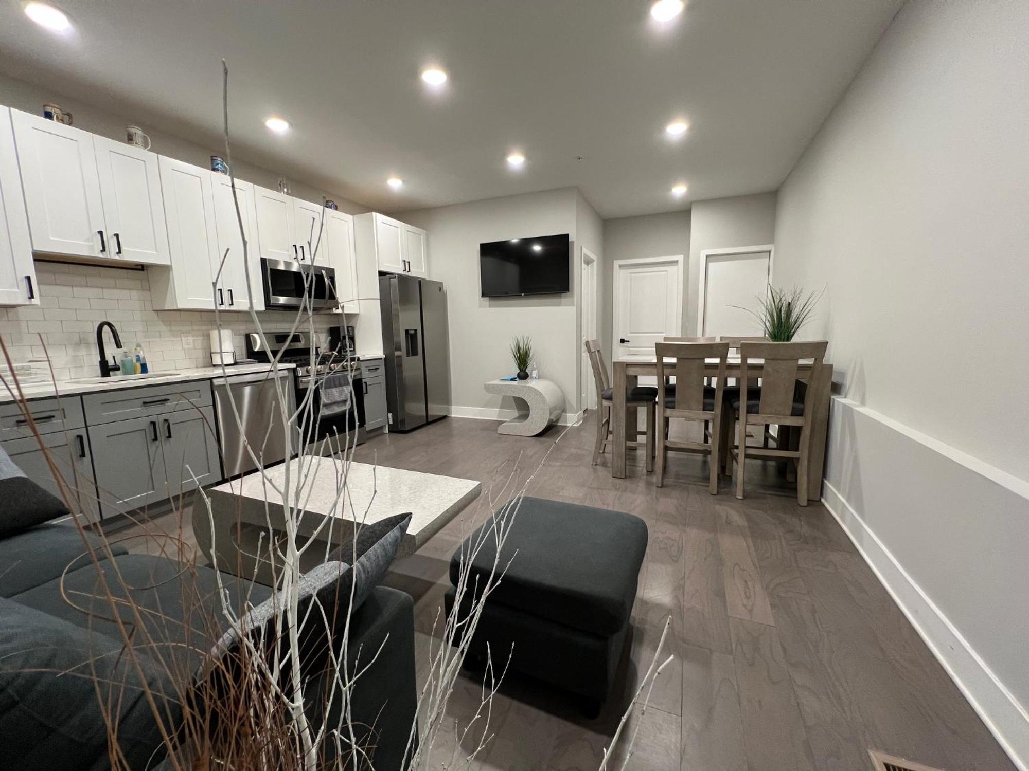 Charming 3Br 2Ba With Private Patio Appartement Philadelphia Buitenkant foto